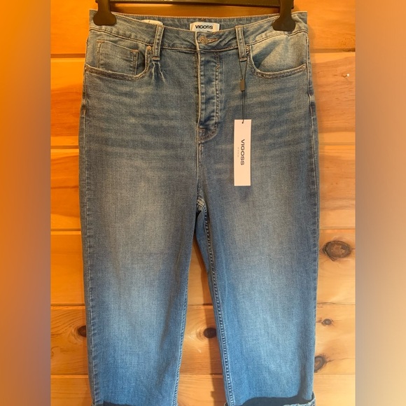 Vigoss Joni Cuff wide leg crop jeans NWT women’s size 10/30. - Picture 2 of 11